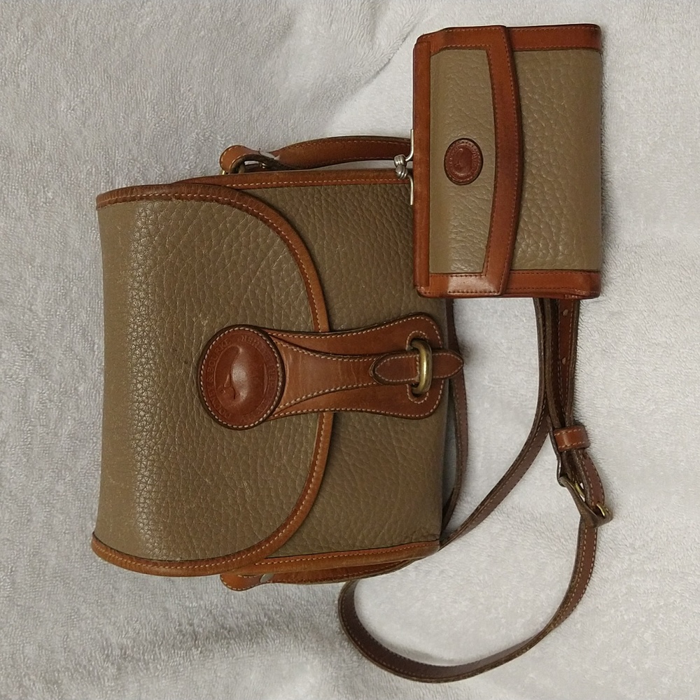 Vintage 90's Dooney & Bourke AWL Rare Small Essex Crossbody Bag & Wallet Bundle